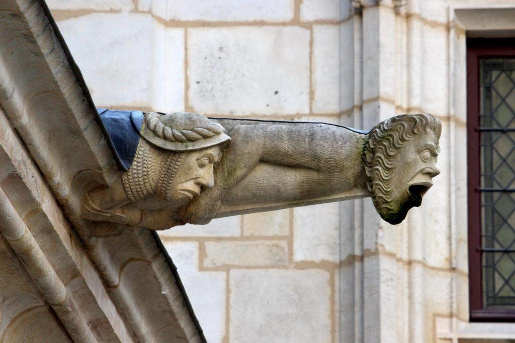 Kyriad Bourges Sud Zewnętrze zdjęcie
